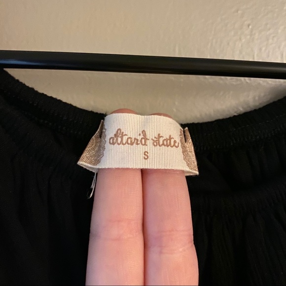 Altar’d State ruffle top - Picture 2 of 4